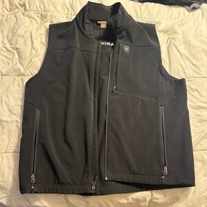 Ariat Men's Dark Softshell Vest